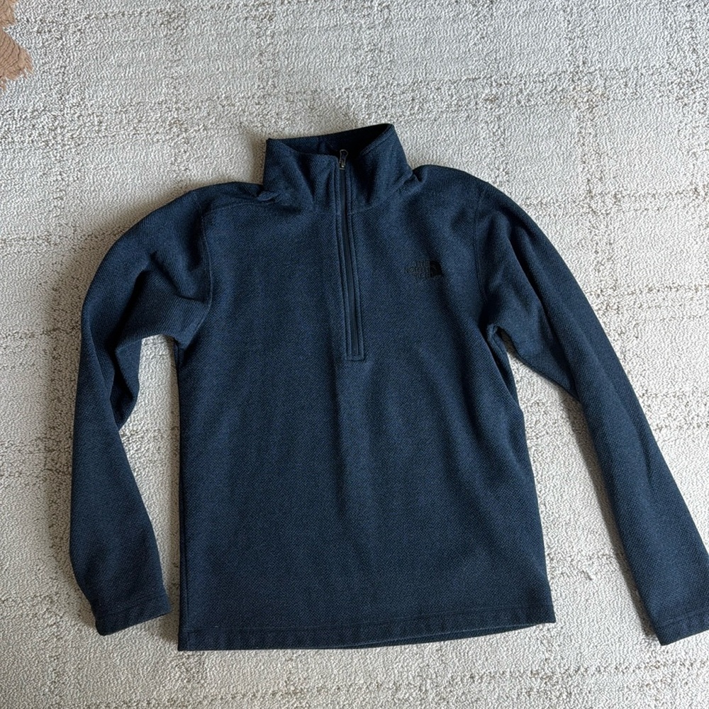 The North Face Quarter Zip mens small